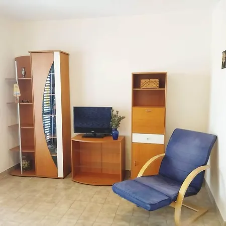 Apartment Ii